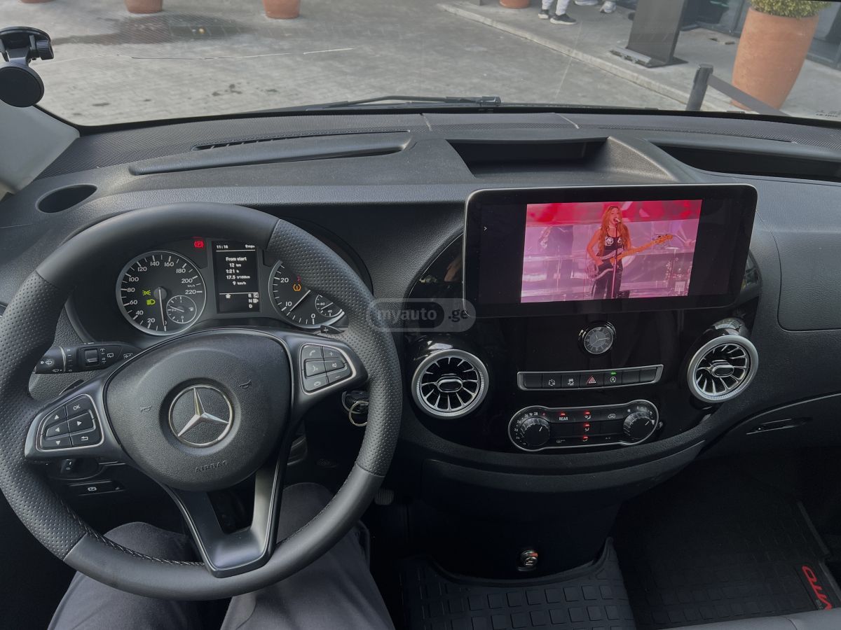 Mercedes-Benz Vito 2019 — photo 2