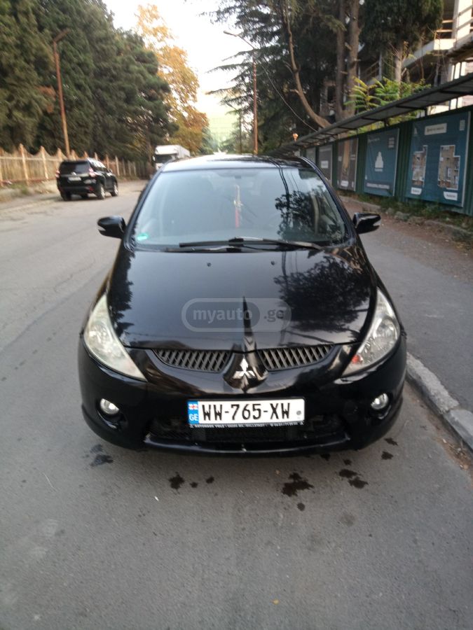 Mitsubishi Grandis