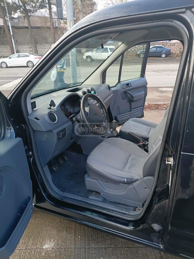 Ford Transit Connect 2013 — photo 2