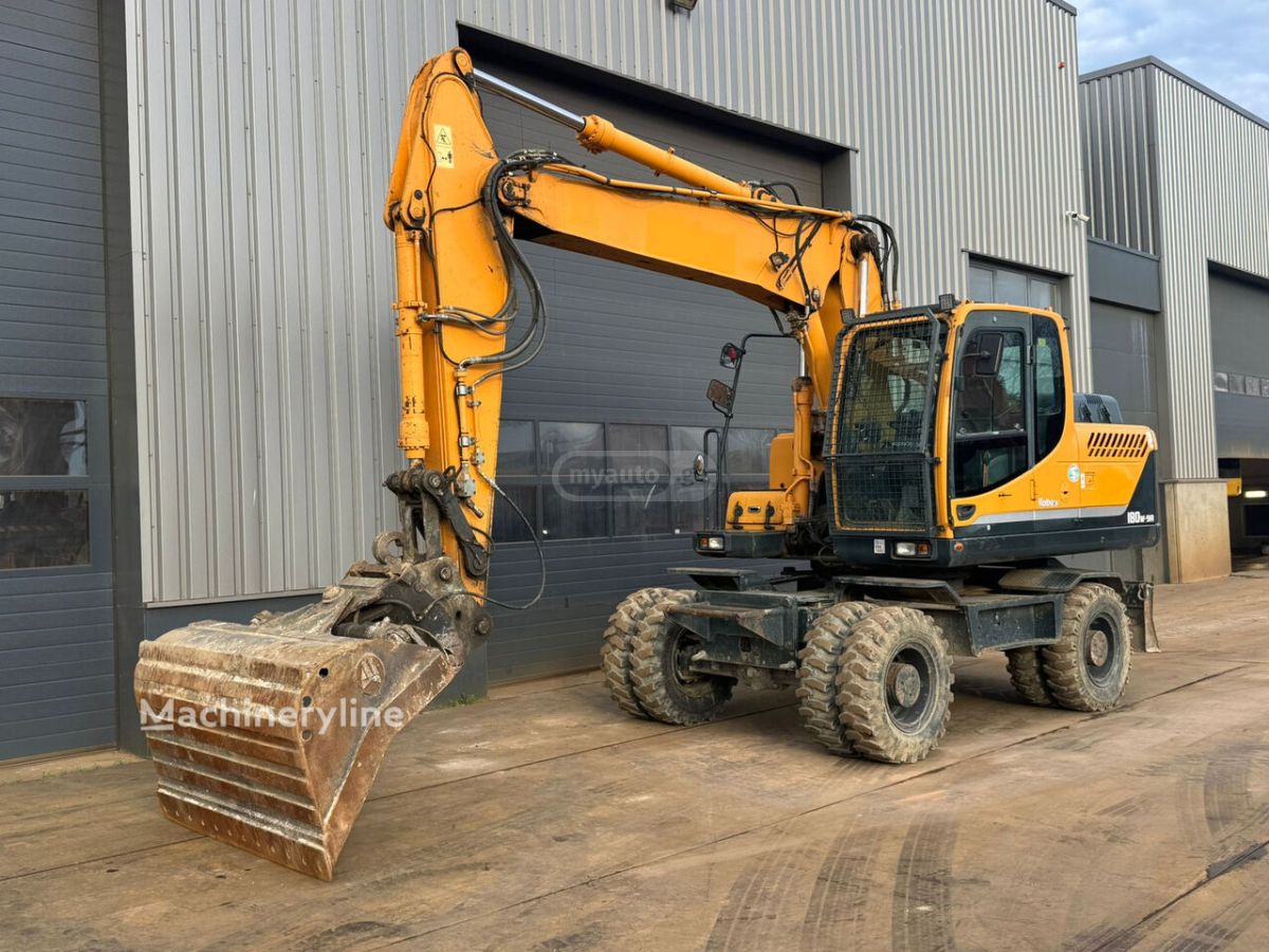 Hyundai 30 D-7E 2015 — photo 2