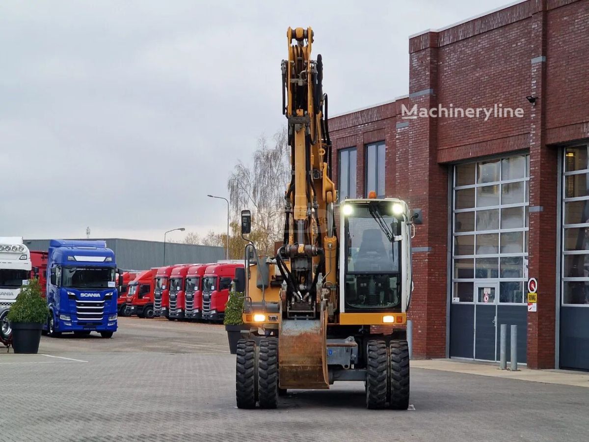 Liebherr 4829 2009 — photo 2