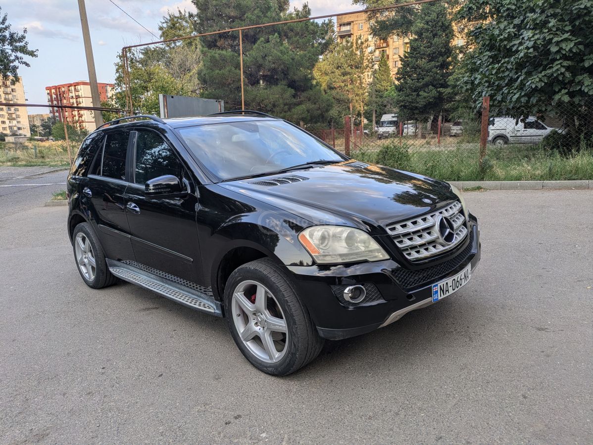 Mercedes-Benz ML 350