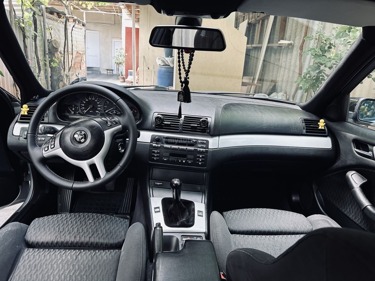 BMW 318 2000 — photo 2
