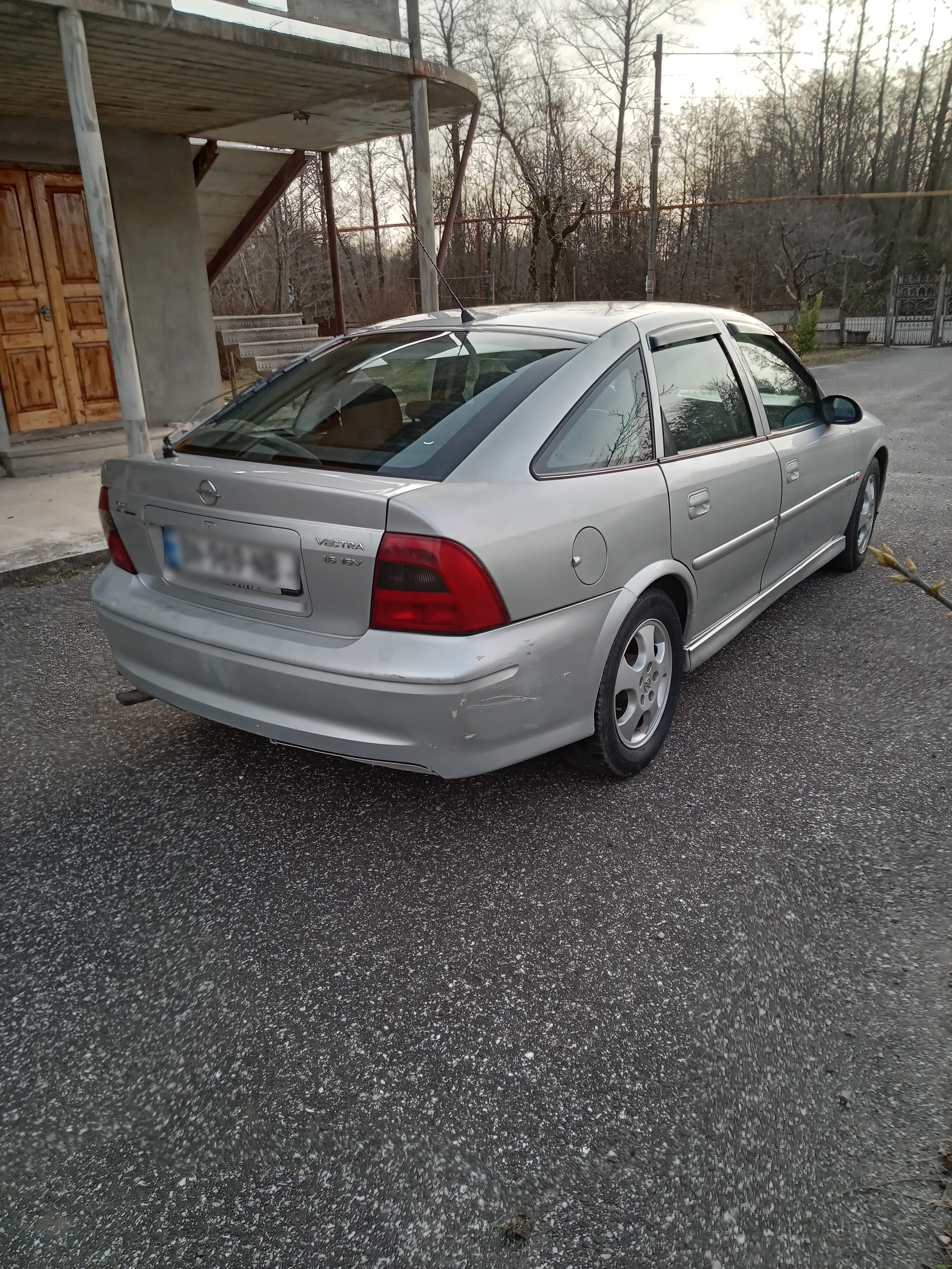 Opel Vectra 2000 — photo 2