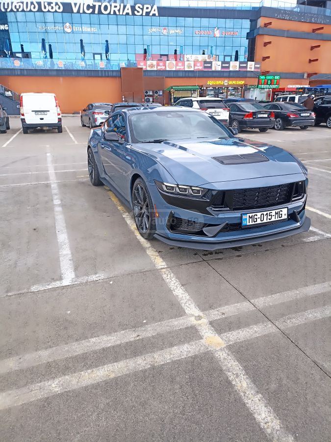 Ford Mustang 2024 — photo 2