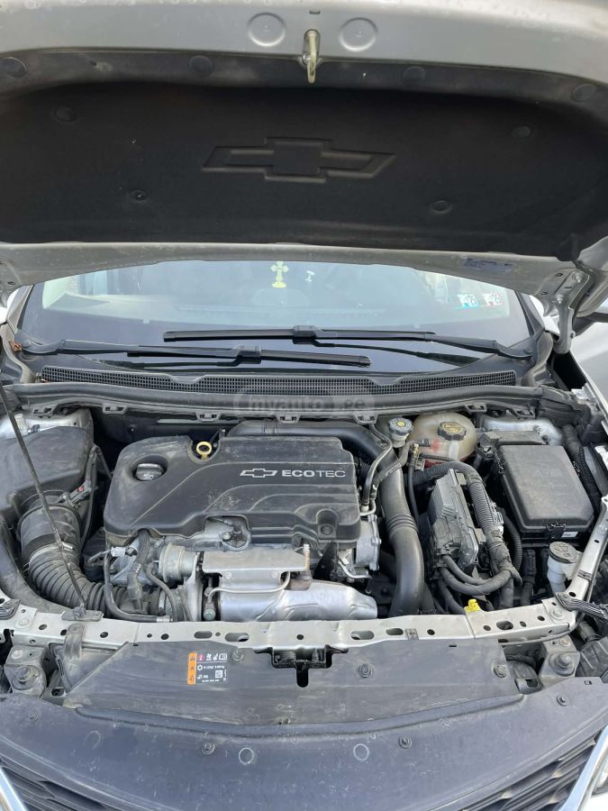 Chevrolet Cruze 2018 — photo 2