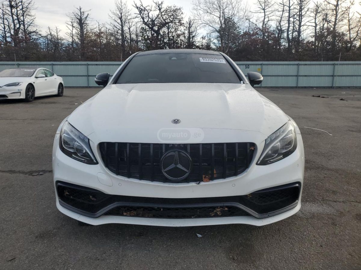 Mercedes-Benz C 63 AMG 2018 — photo 2