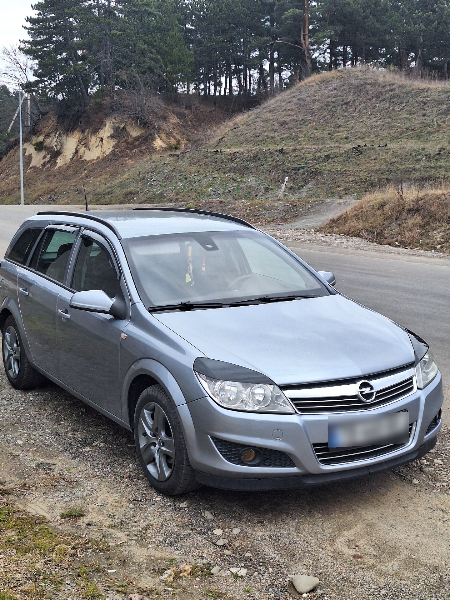 Opel Astra 2009 — photo 2