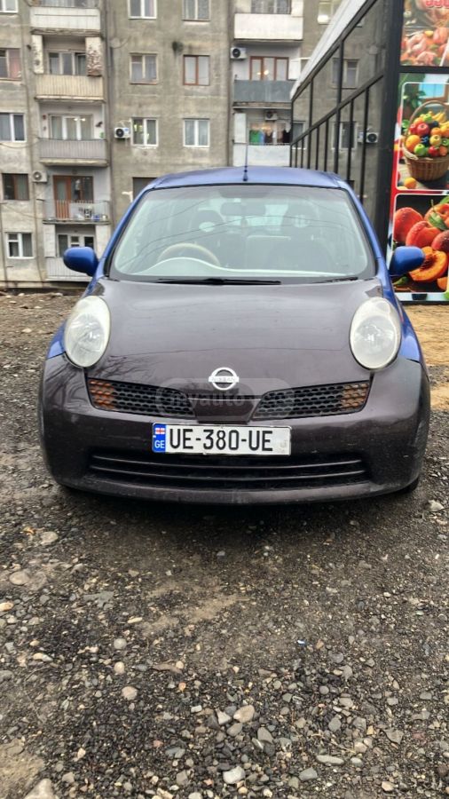 Nissan March