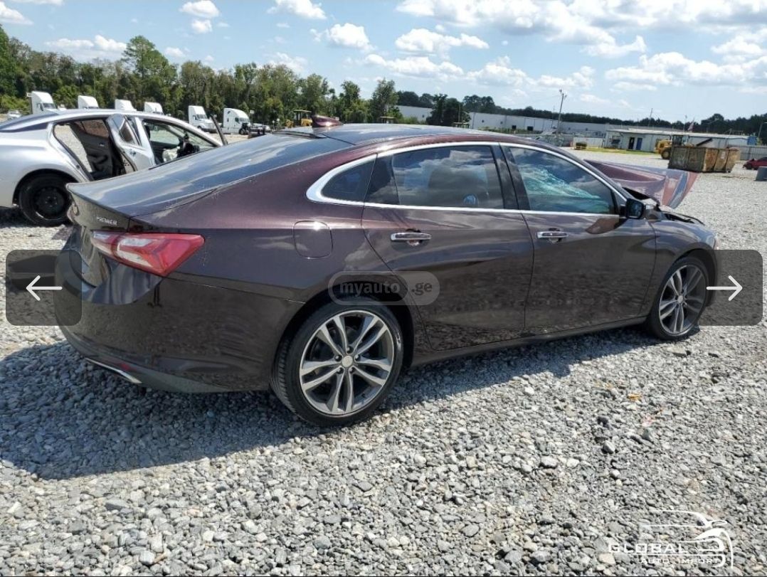 Chevrolet Malibu 2019 — photo 2