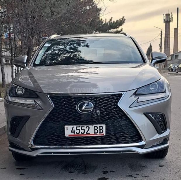 Lexus NX 300