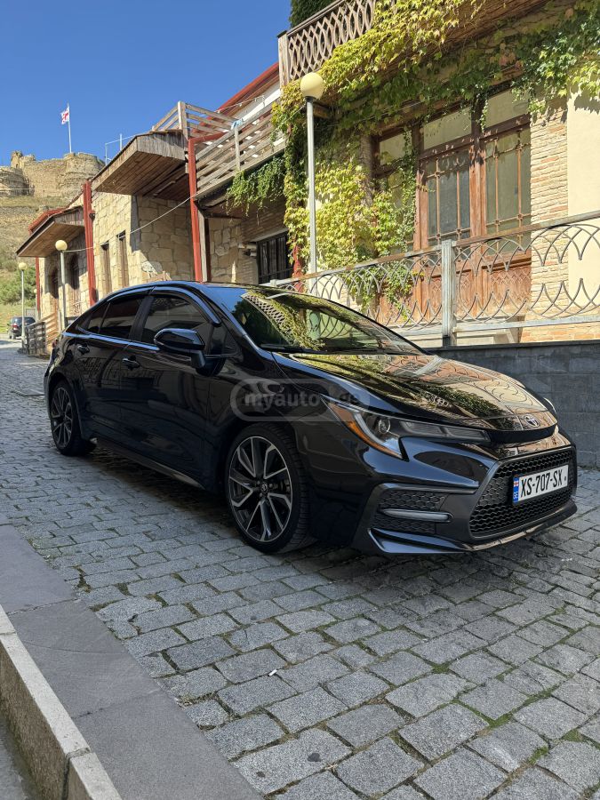 Toyota Corolla 2020 — photo 2