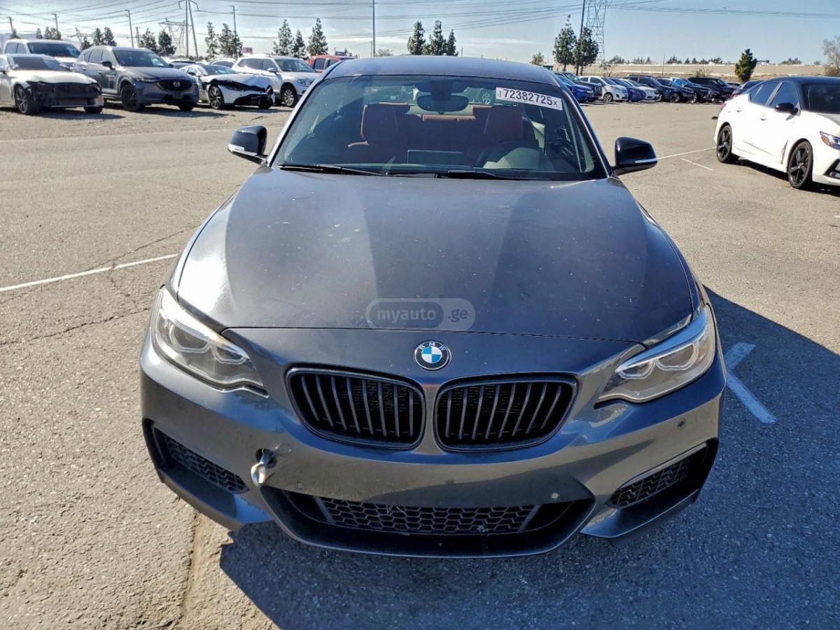 BMW M235 2015 — photo 2