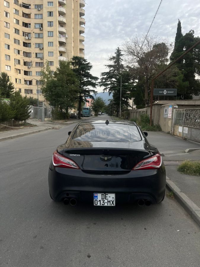 Hyundai Genesis 2014 — photo 2