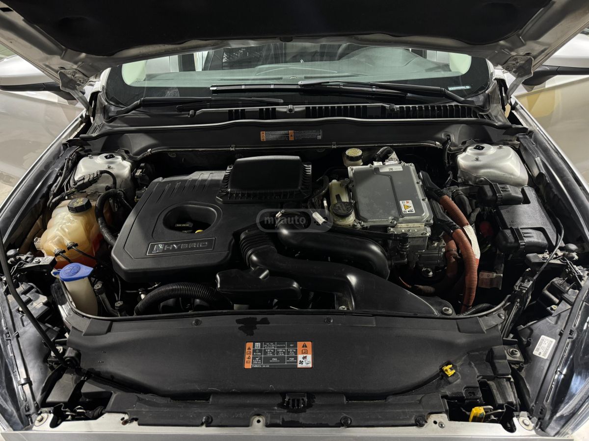 Ford Fusion 2014 — photo 2