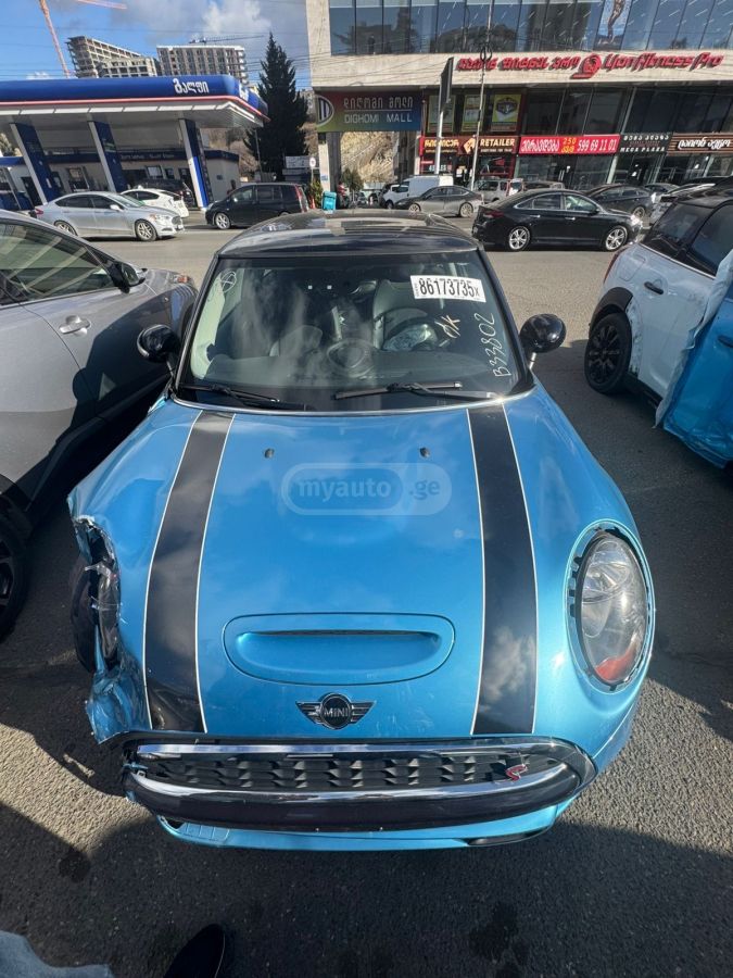 Mini Cooper 2016 — photo 2