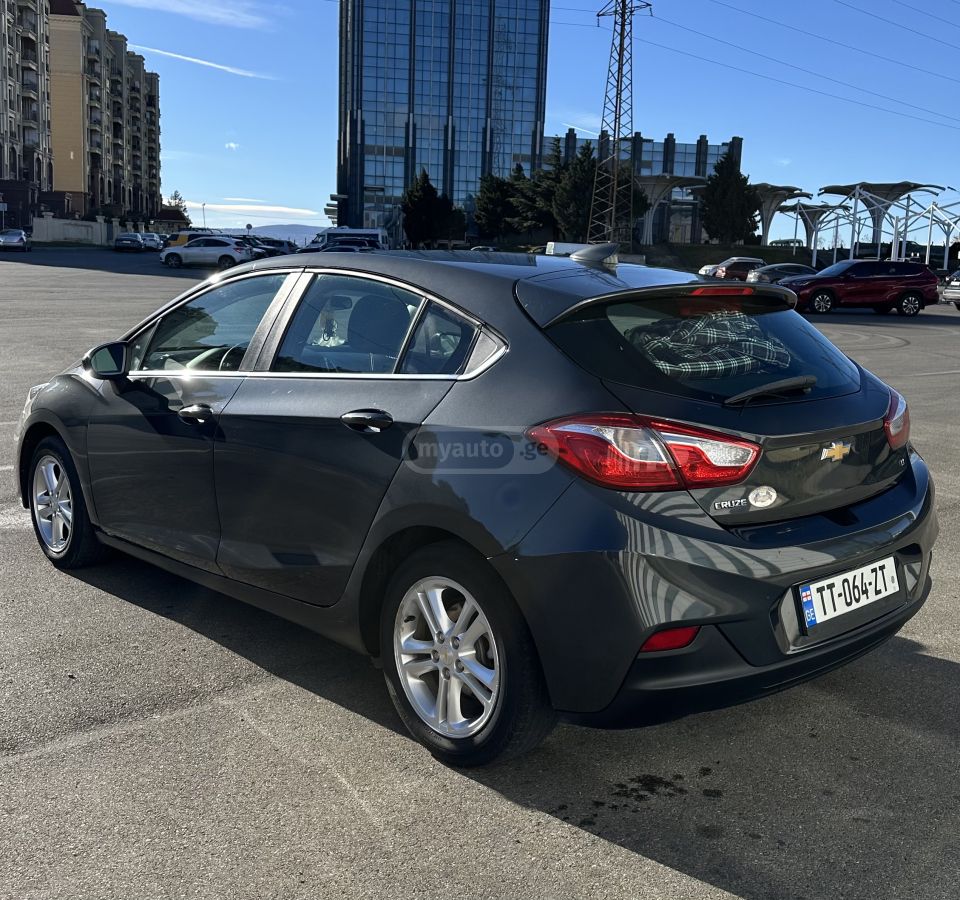 Chevrolet Cruze 2016 — photo 2
