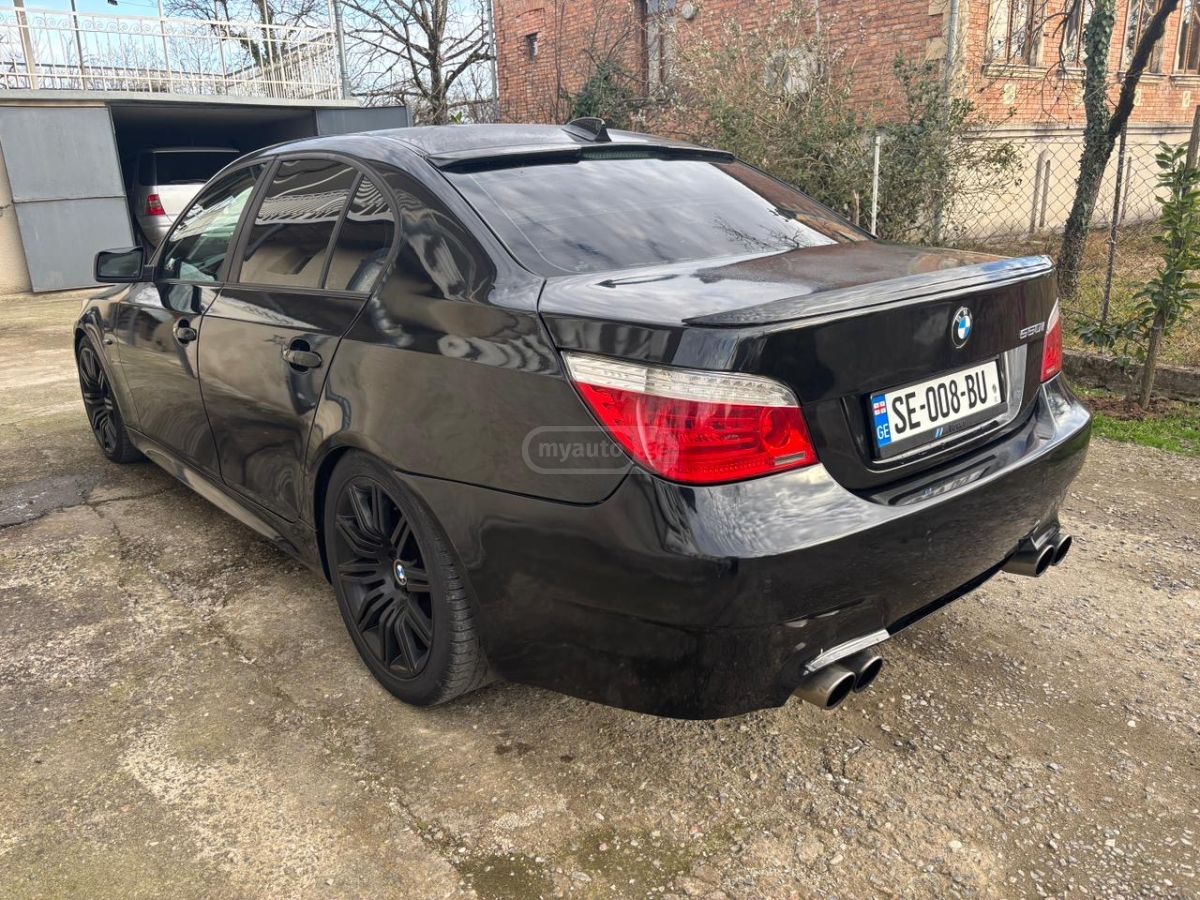 BMW 545 2004 — photo 2