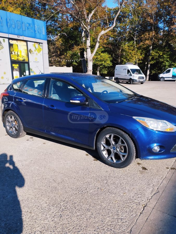 Ford Focus 2015 — photo 2