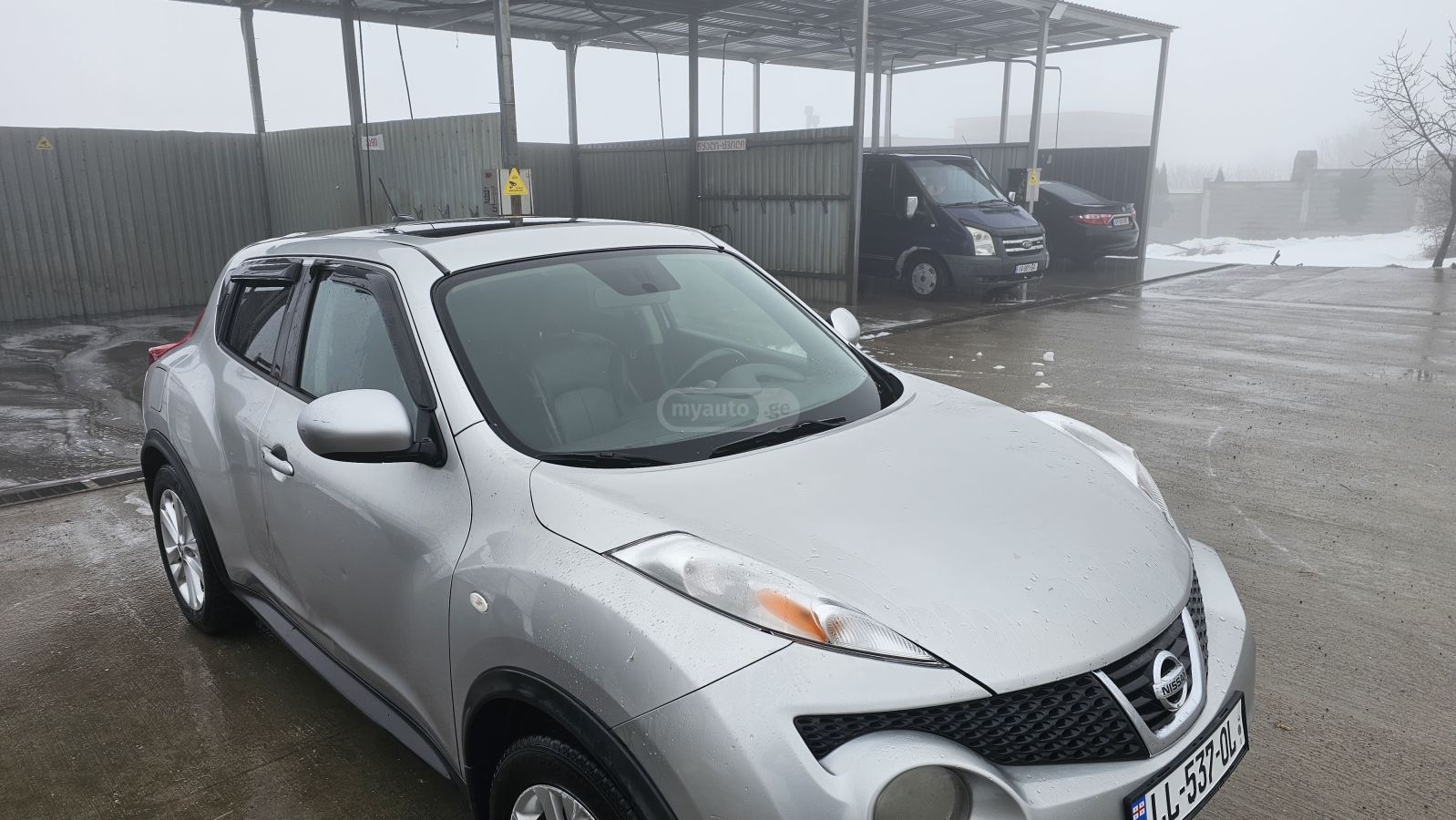 Nissan Juke 2012 — photo 2