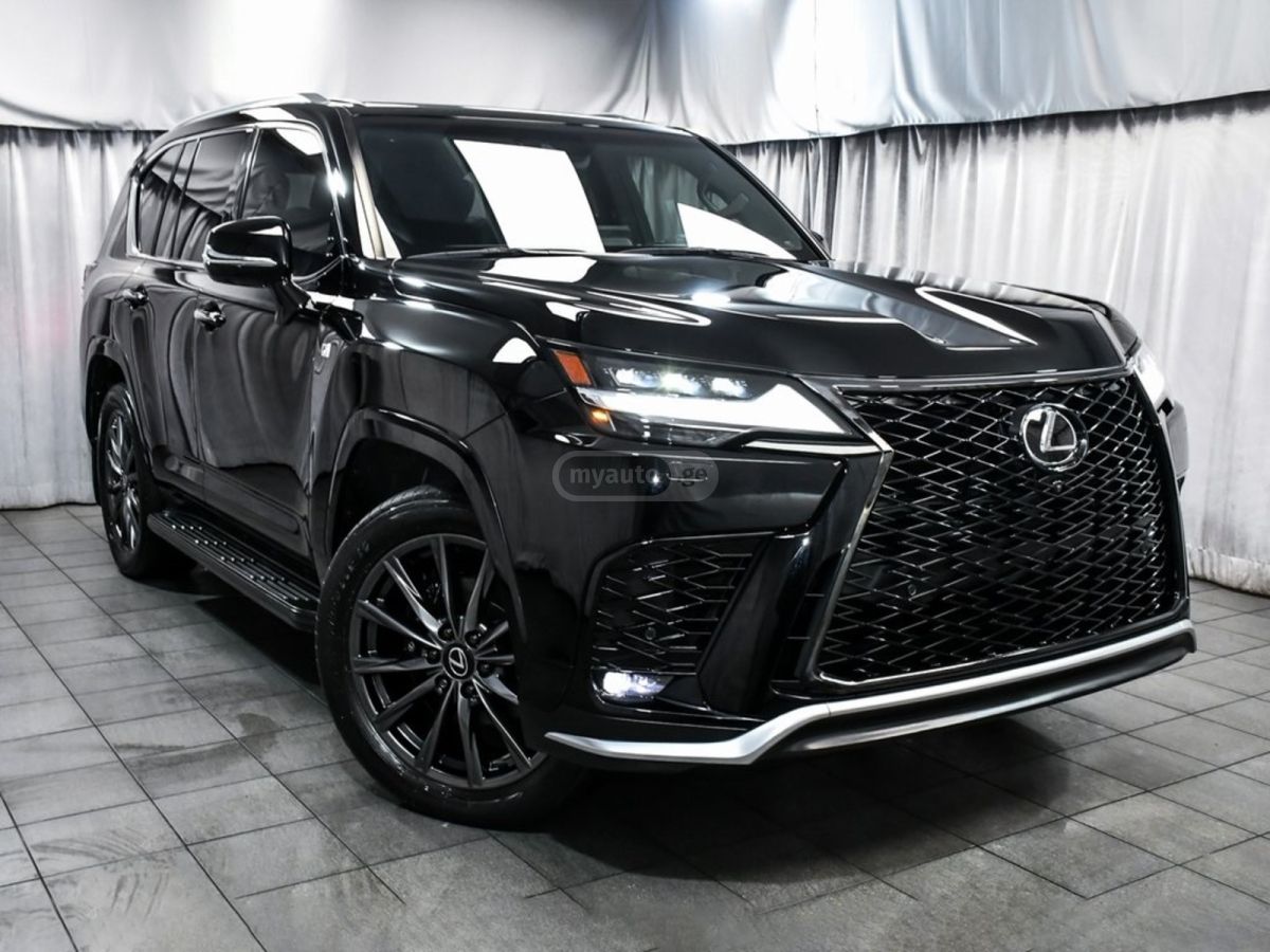 Lexus LX 600