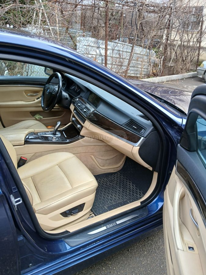 BMW 528