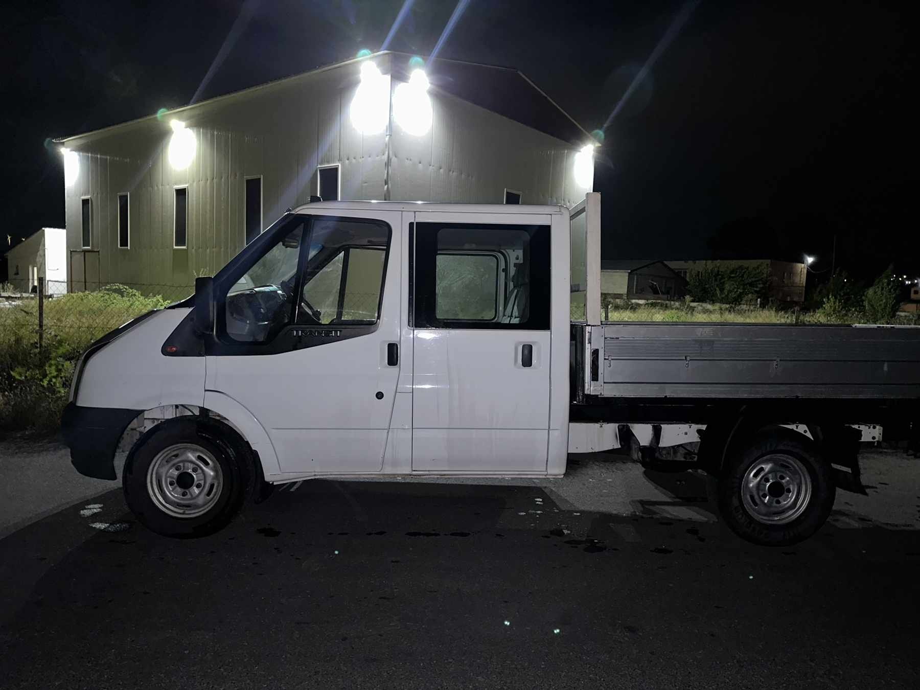Ford Transit 2008 — photo 2