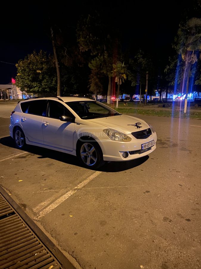 Toyota Caldina 2005 — photo 2