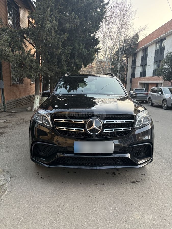 Mercedes-Benz GLS 63 AMG 2018 — photo 2