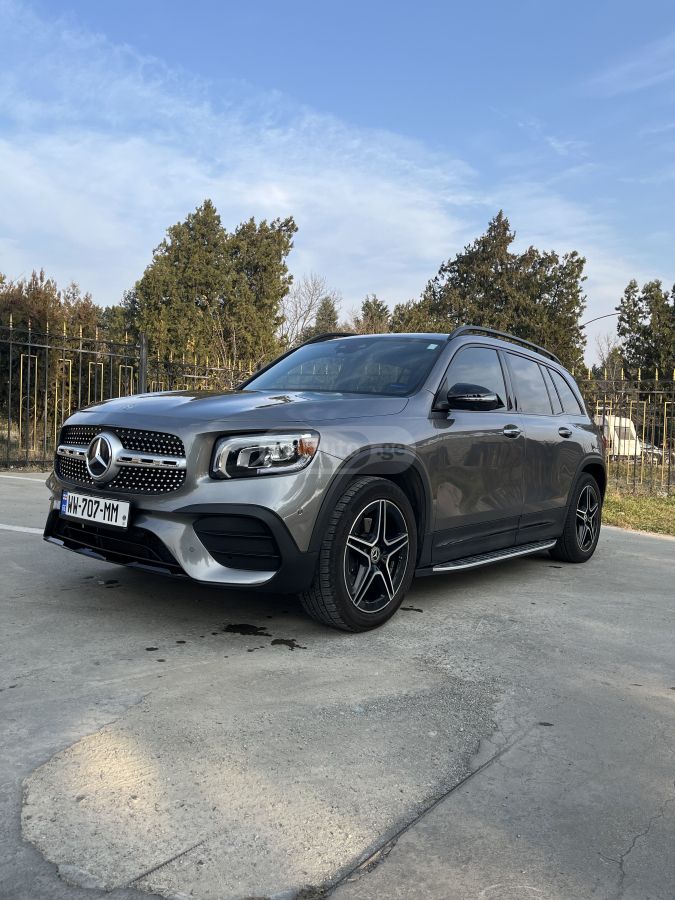 Mercedes-Benz GLB 250 2019 — photo 2