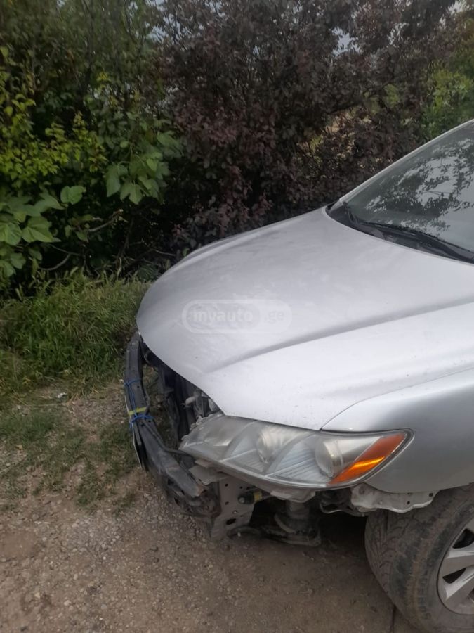 Toyota Camry 2008 — photo 2