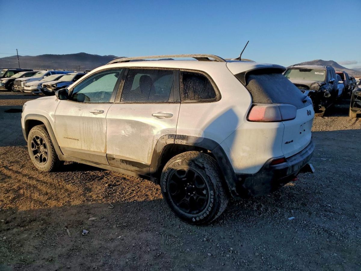 Jeep Cherokee 2019 — photo 2