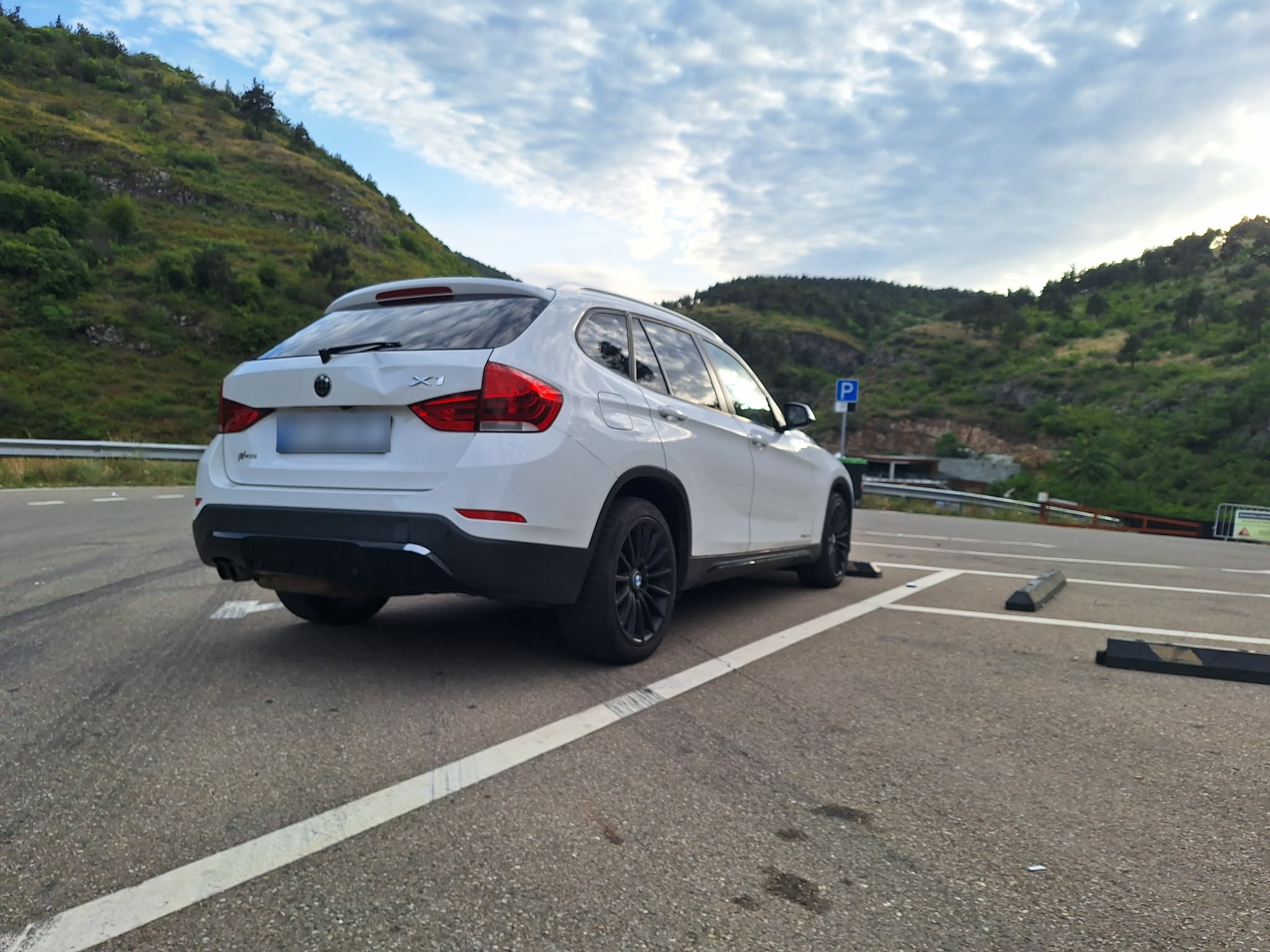 BMW X1 2013 — photo 2
