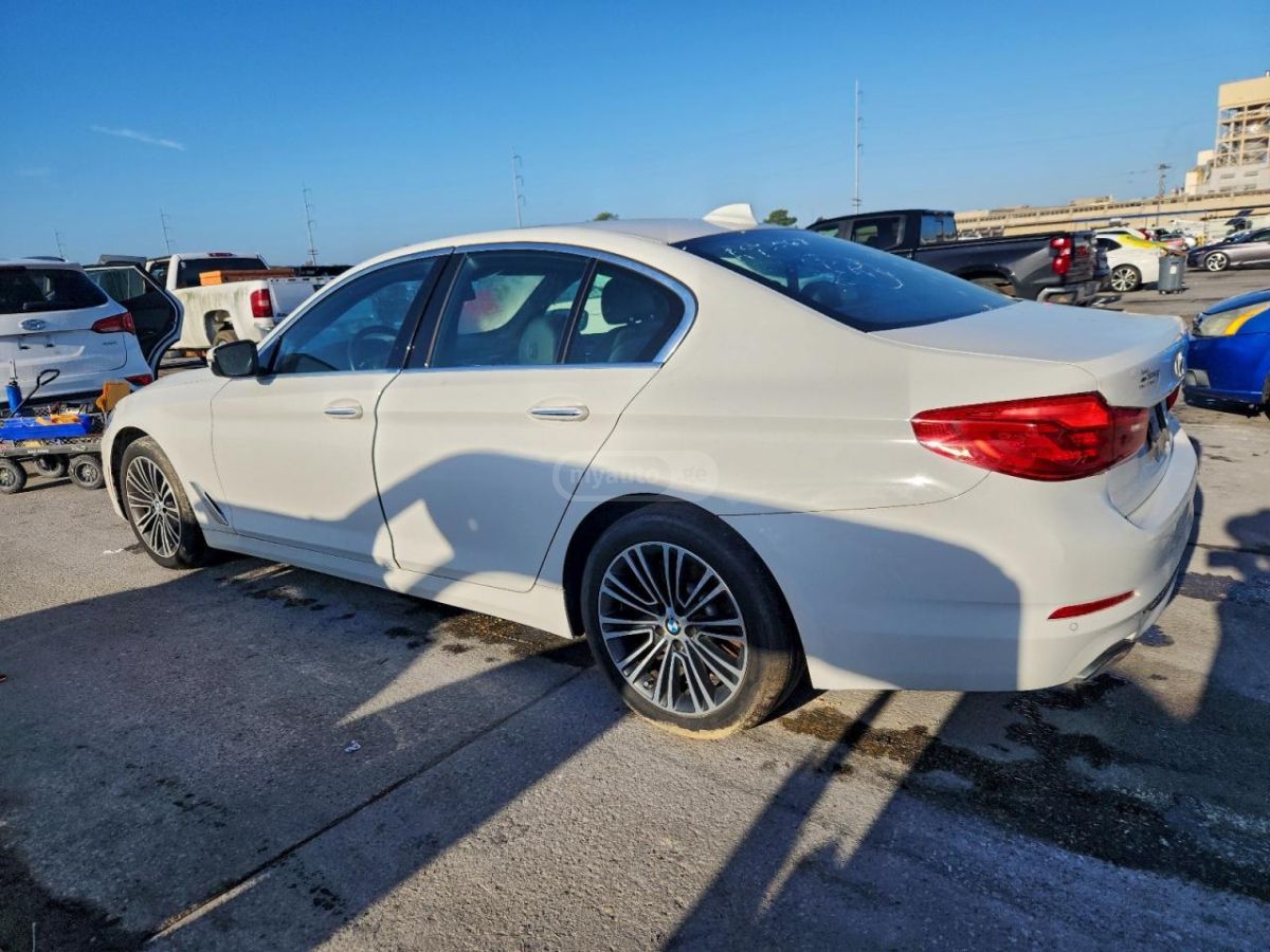 BMW 540 2018 — photo 2