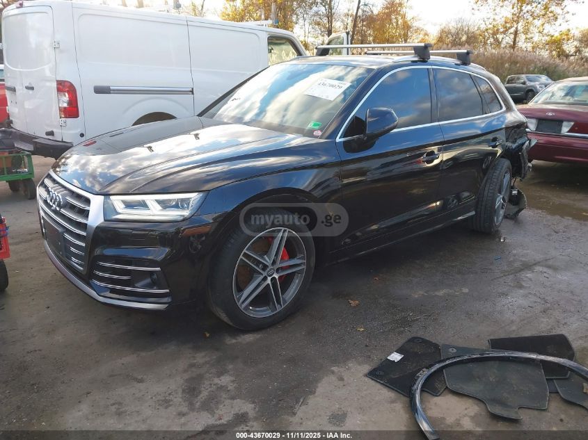Audi SQ5 2018 — photo 2