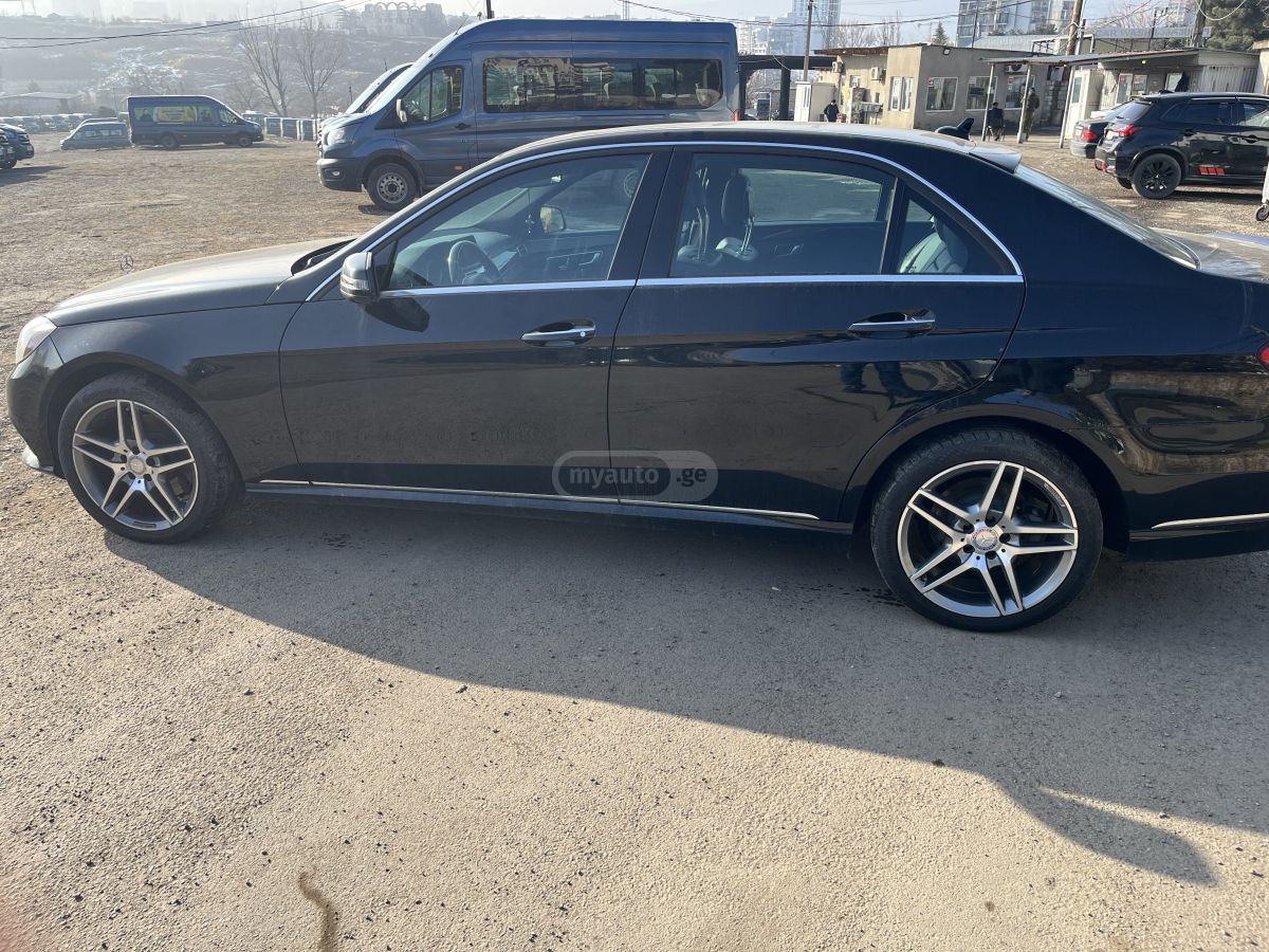 Mercedes-Benz E 350 2014 — photo 2