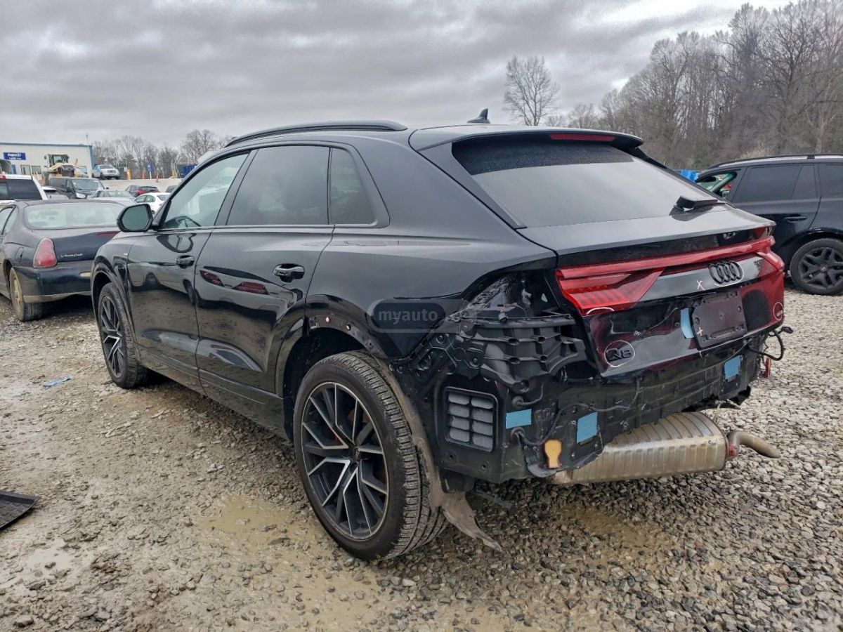 Audi Q8 2021 — photo 2