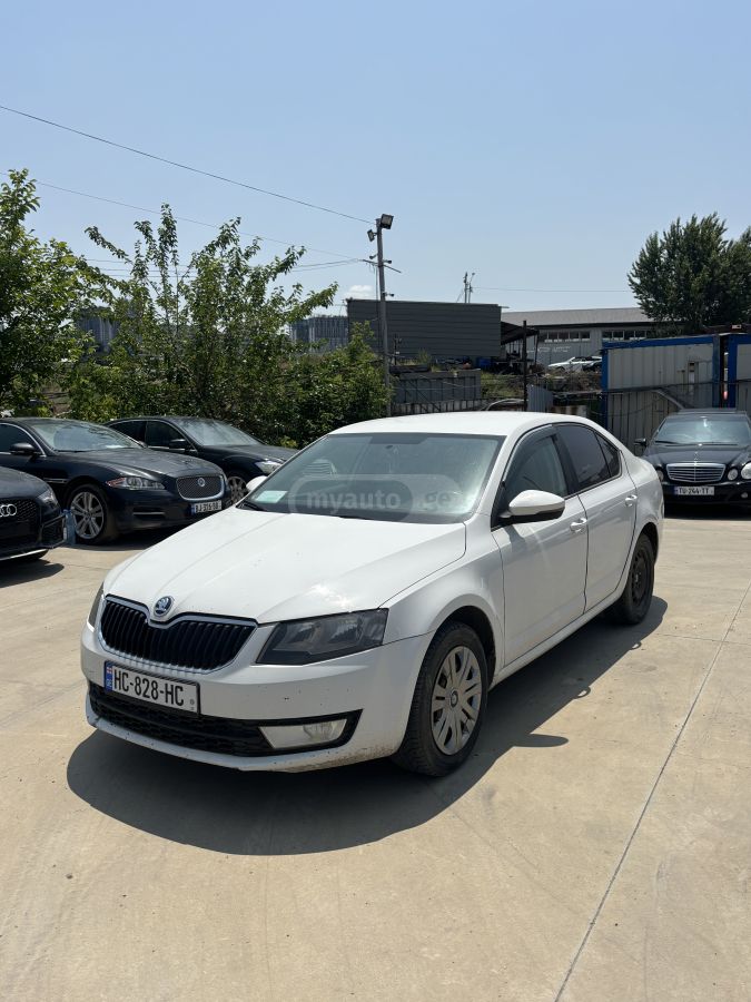 Skoda Octavia 2014 — photo 2