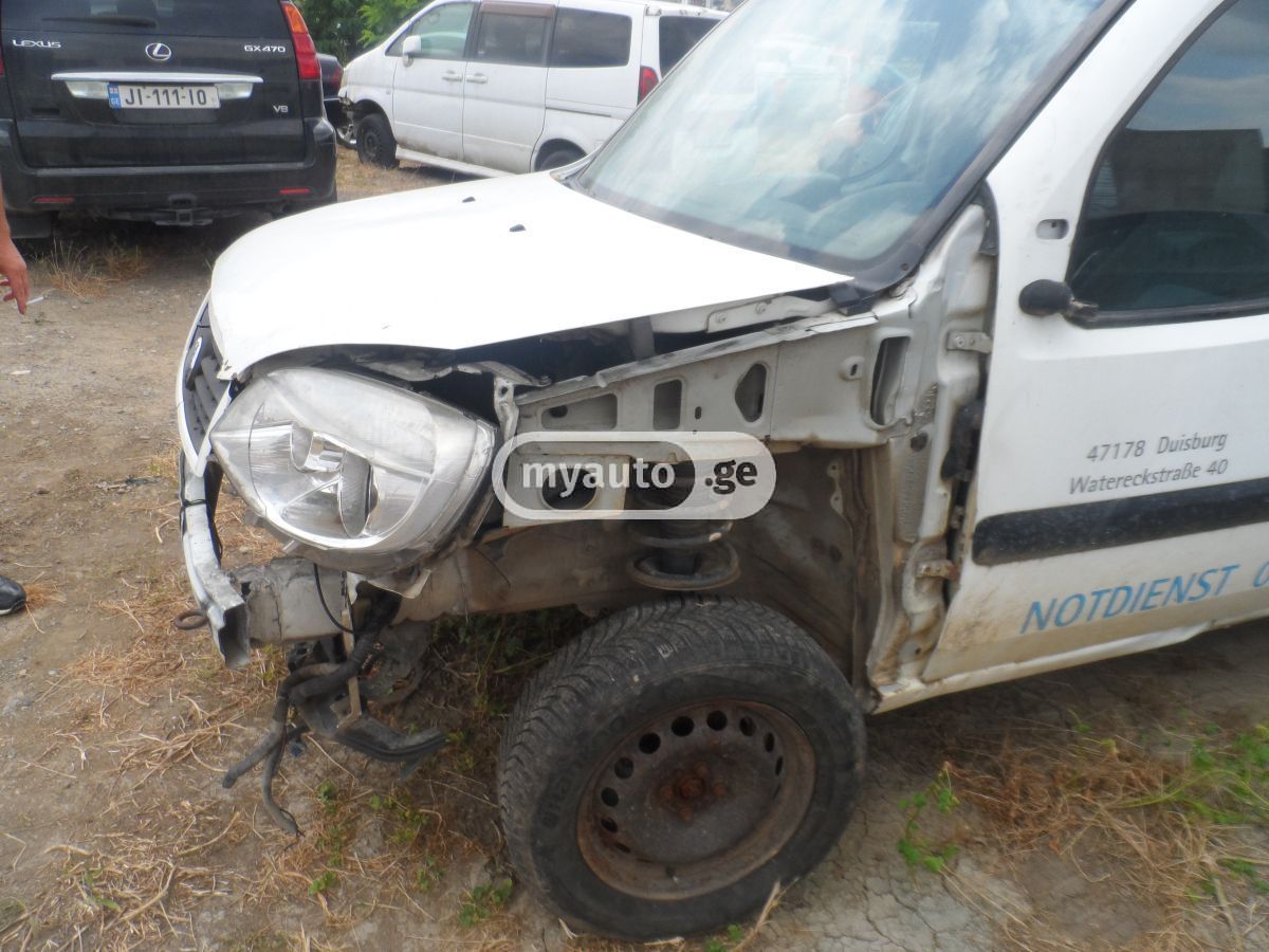 Fiat Doblo 2006 — photo 2