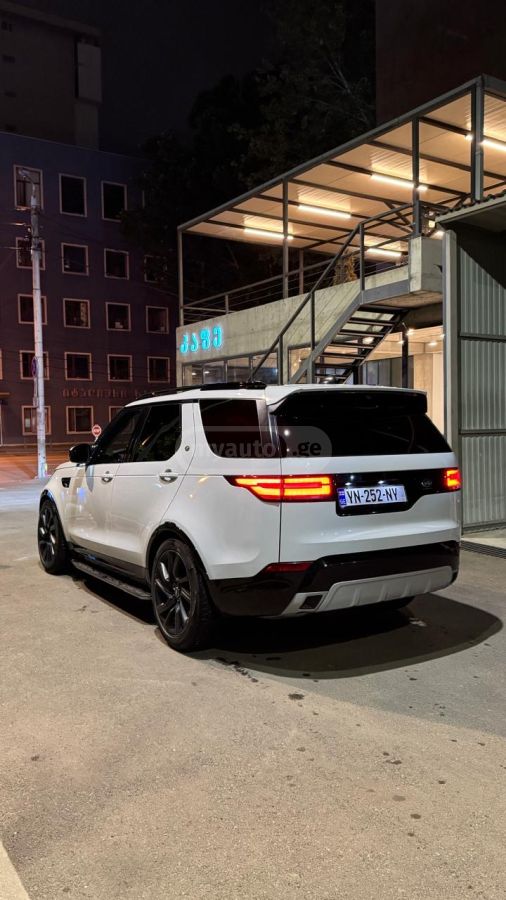 Land Rover Discovery 2019 — photo 2