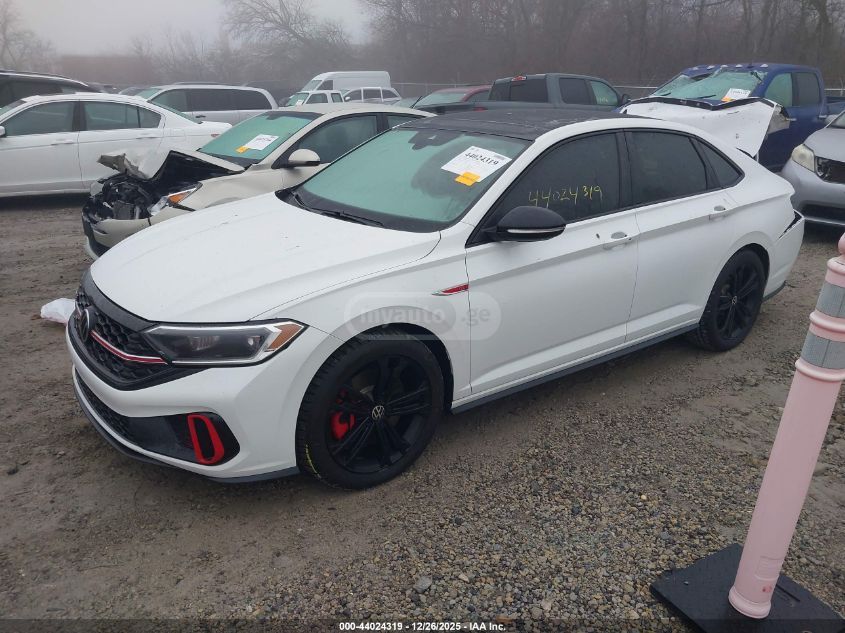 Volkswagen Jetta 2022 — photo 2