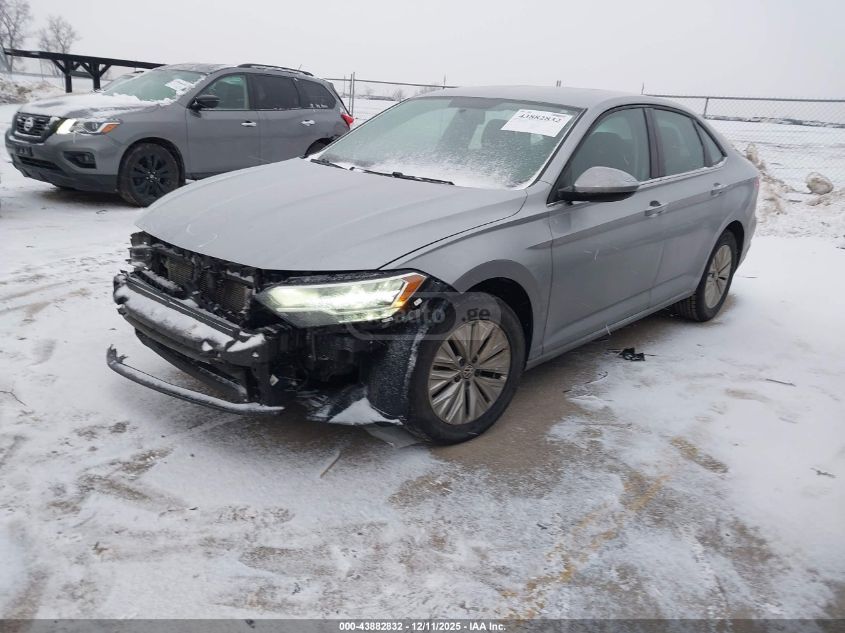 Volkswagen Jetta 2020 — photo 2