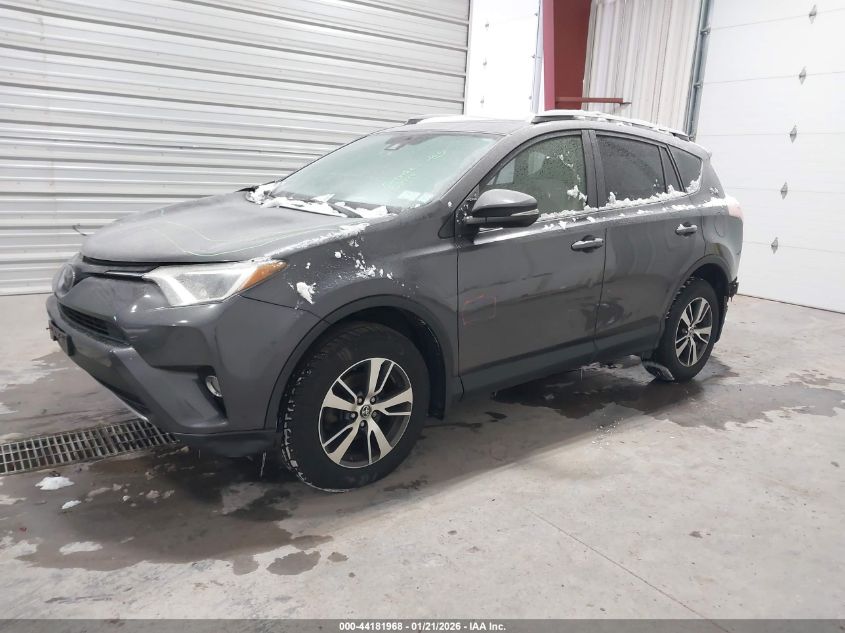 Toyota RAV4 2018 — photo 2