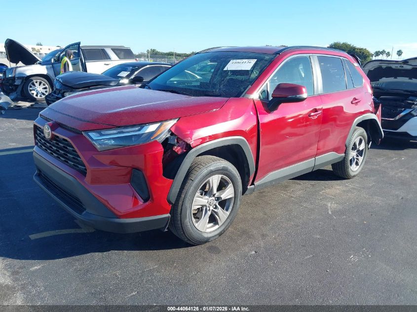 Toyota RAV4 2023 — photo 2