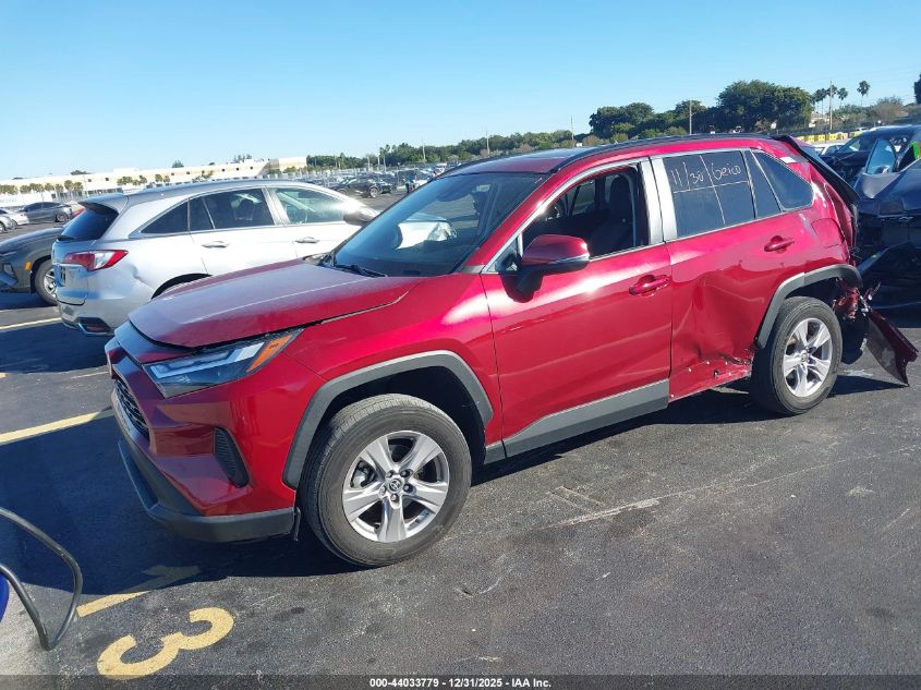 Toyota RAV 4 2022 — photo 2
