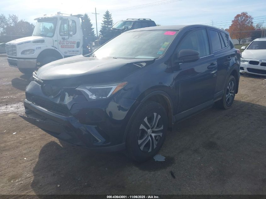 Toyota RAV4 2018 — photo 2