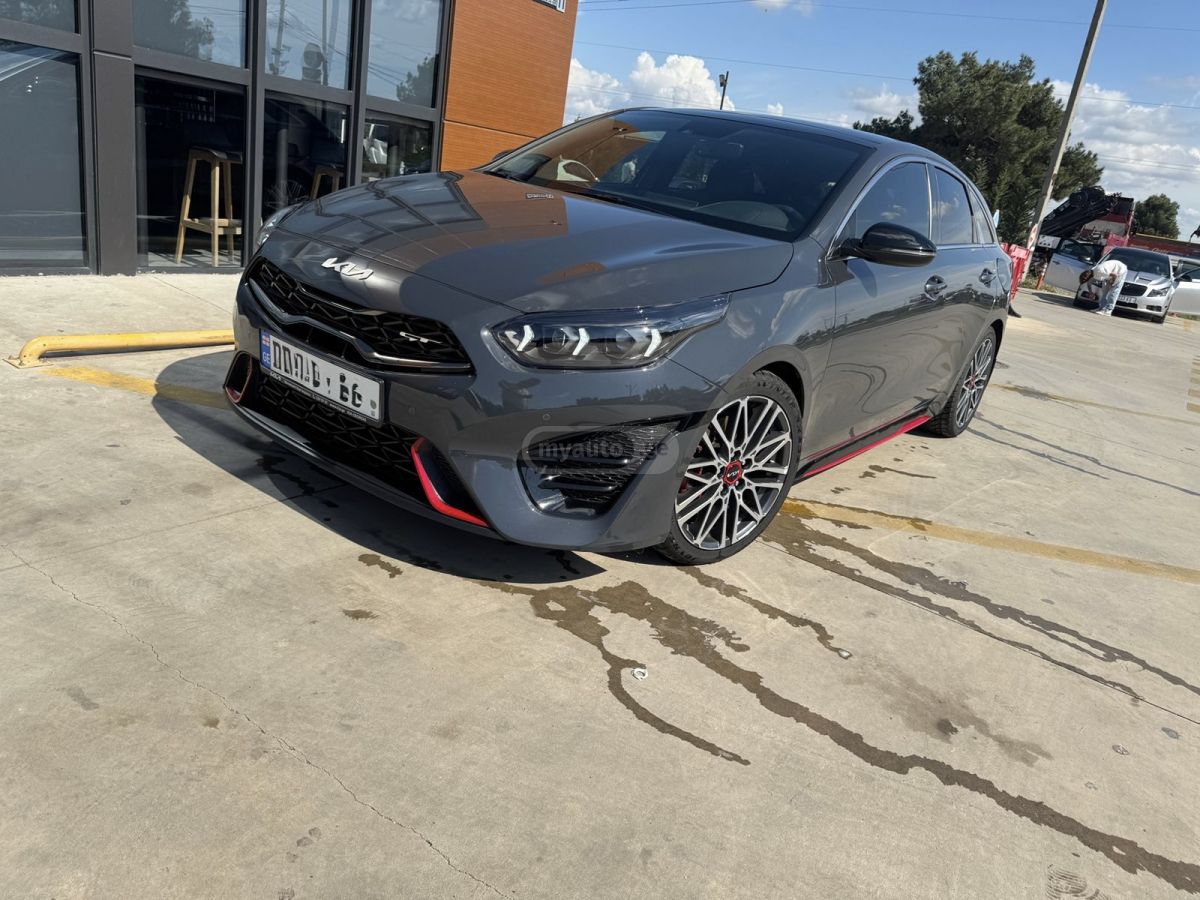 Kia ProCeed