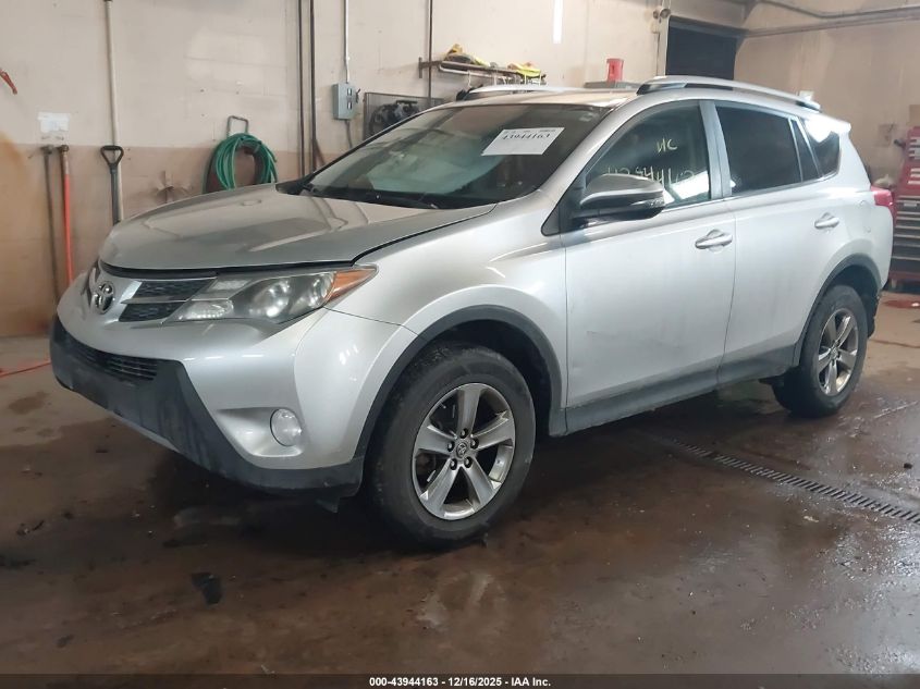 Toyota RAV4 2015 — photo 2