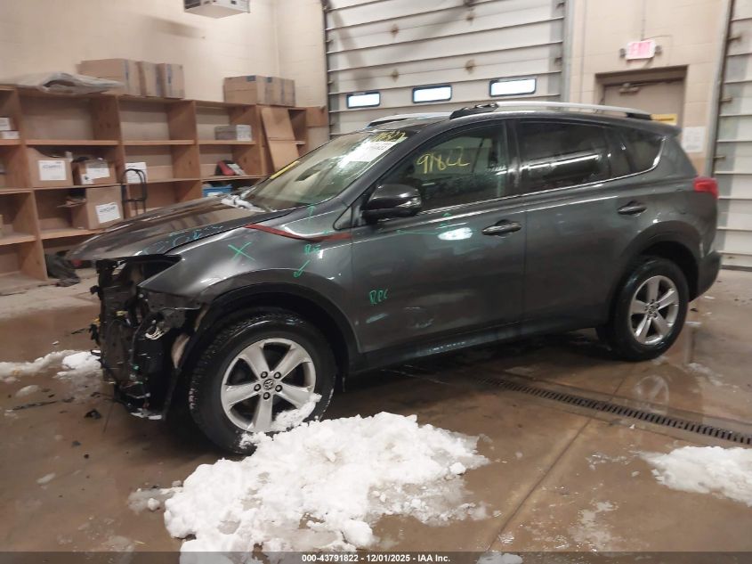 Toyota RAV4 2015 — photo 2