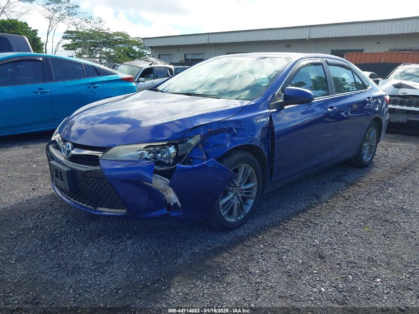 Toyota Camry 2015 — photo 2